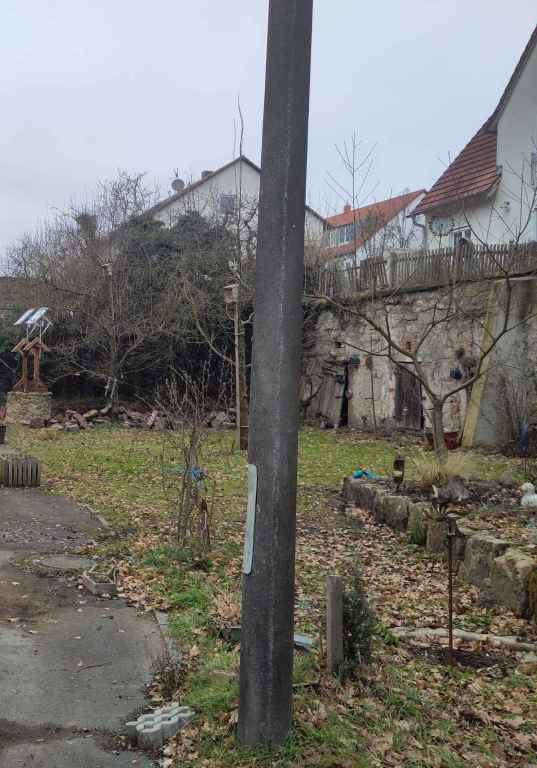 ALTE STRASSENLATERNE