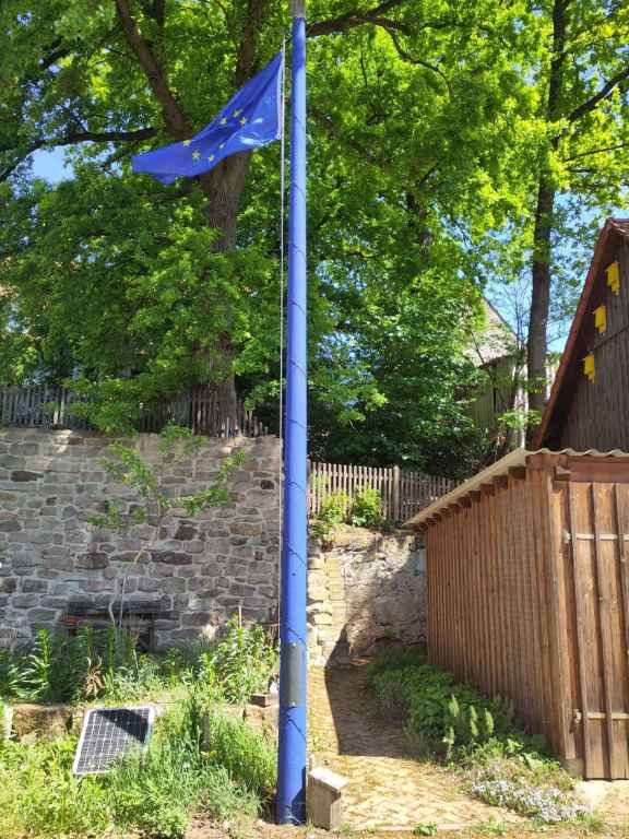 FERTIGE LATERNE MIT EU FAHNE