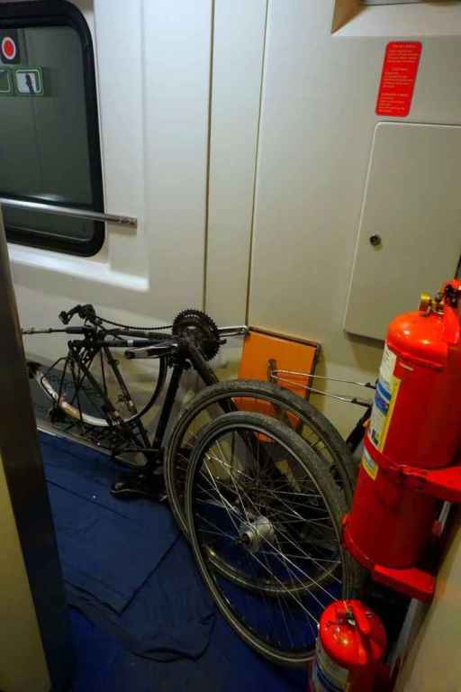 Schnellzug nach Almaty