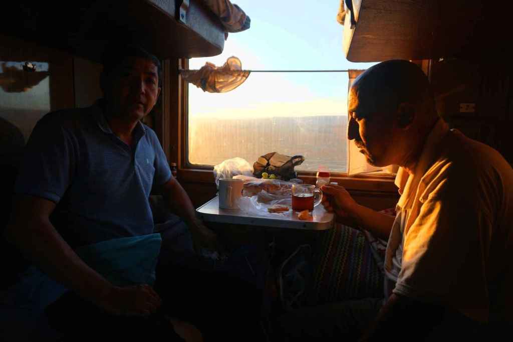 Angenehme Sitznachbarn im Zug