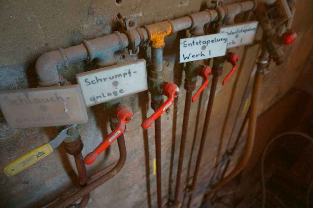 Schaltanlage mit Beschriftung