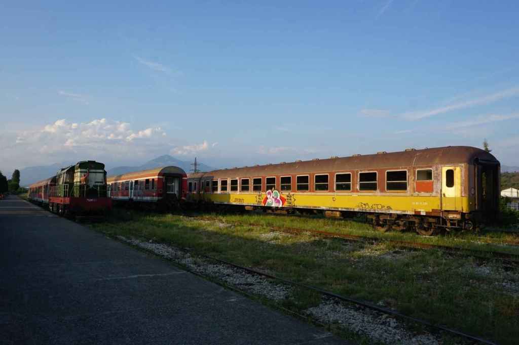 Shkodra Bahnsteig
