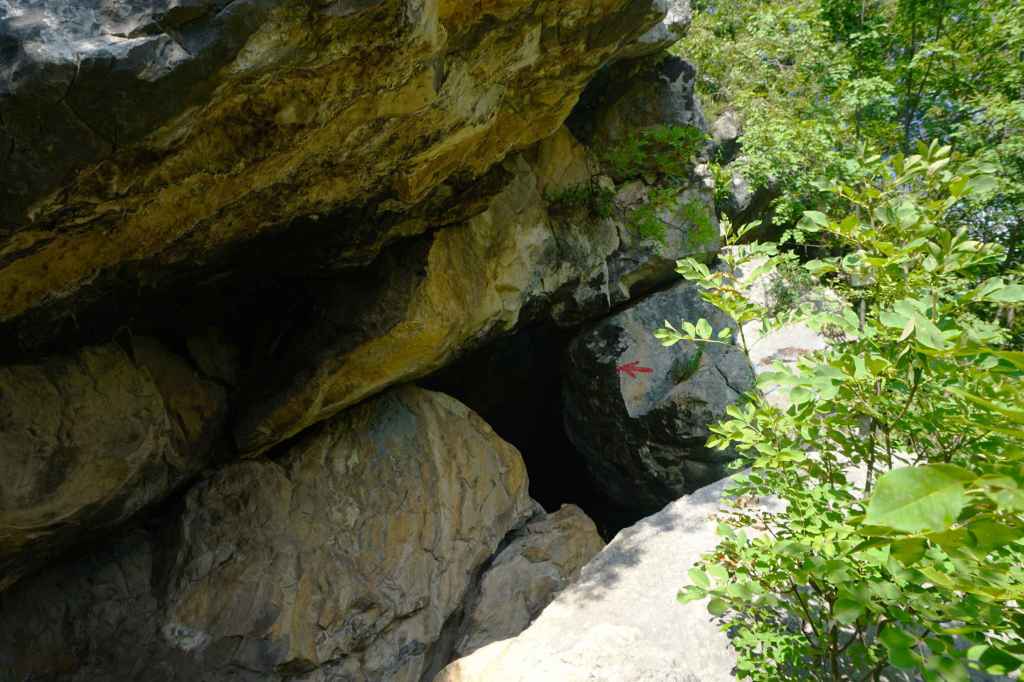 Kabash-Höhle Eingang