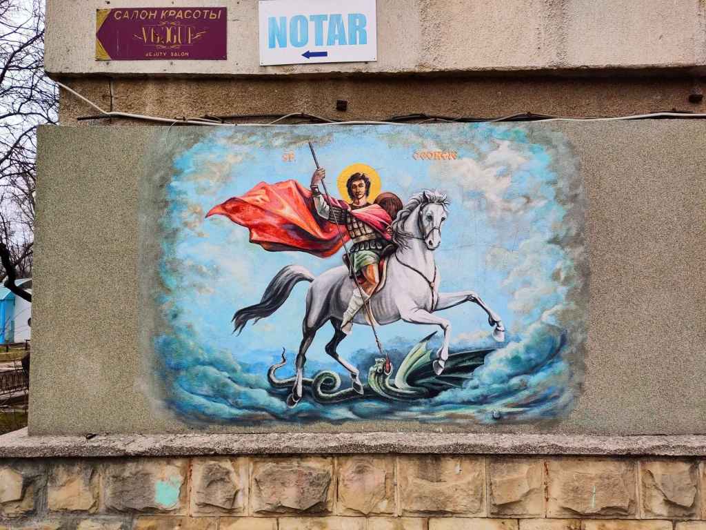 Wandgemälde an einem Hochhaus