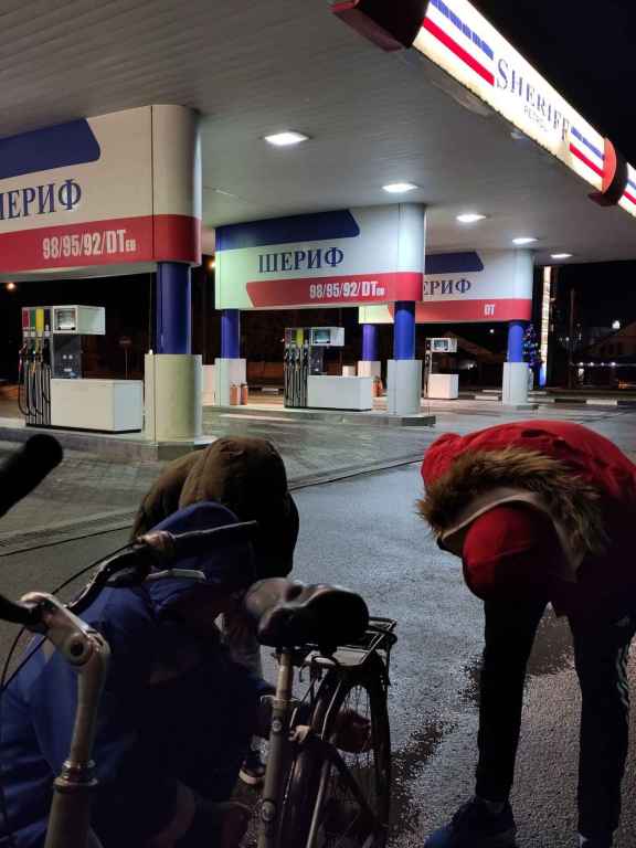 Fahrrad aufpumpen bei Sheriff