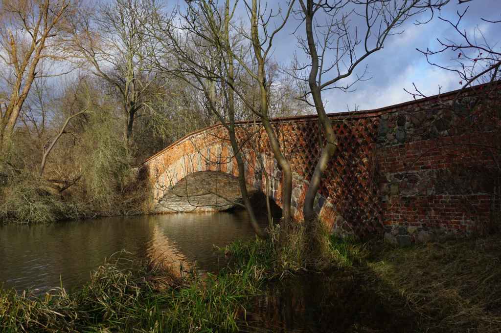Wilanow Roman Bridge