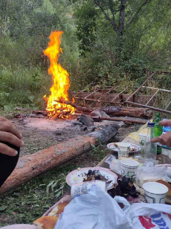 BBQ mit Geflüchteten aus Bergkarabach