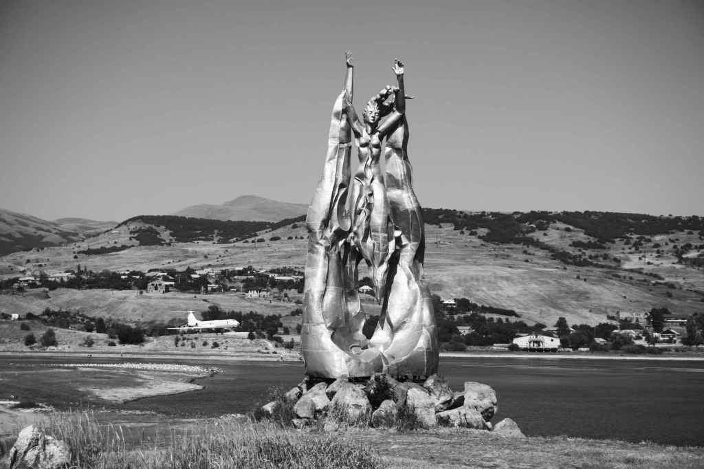 Statue der Göttin Tsovinar