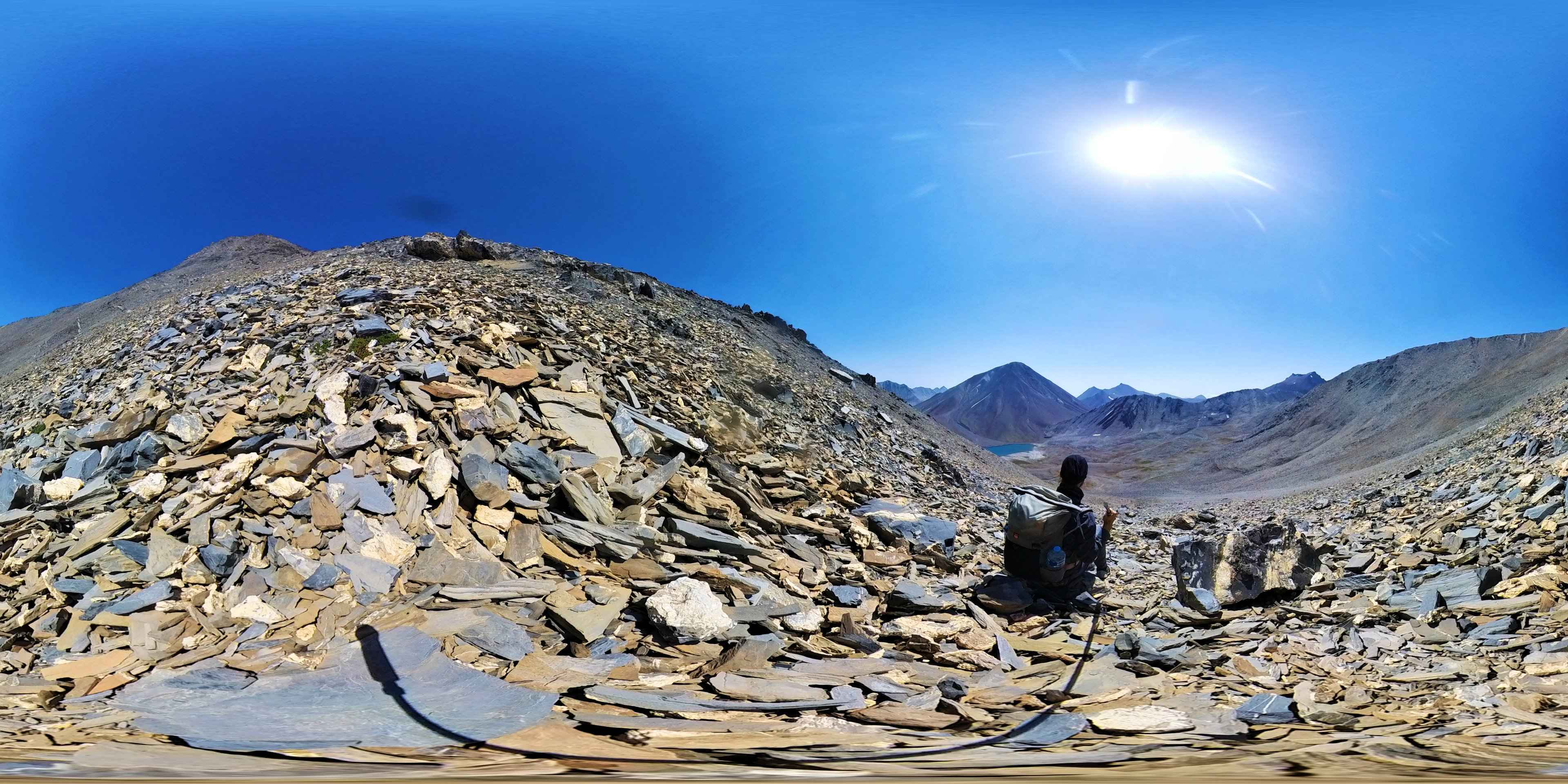 Kurz vor dem hohen Esi-Pass 360°