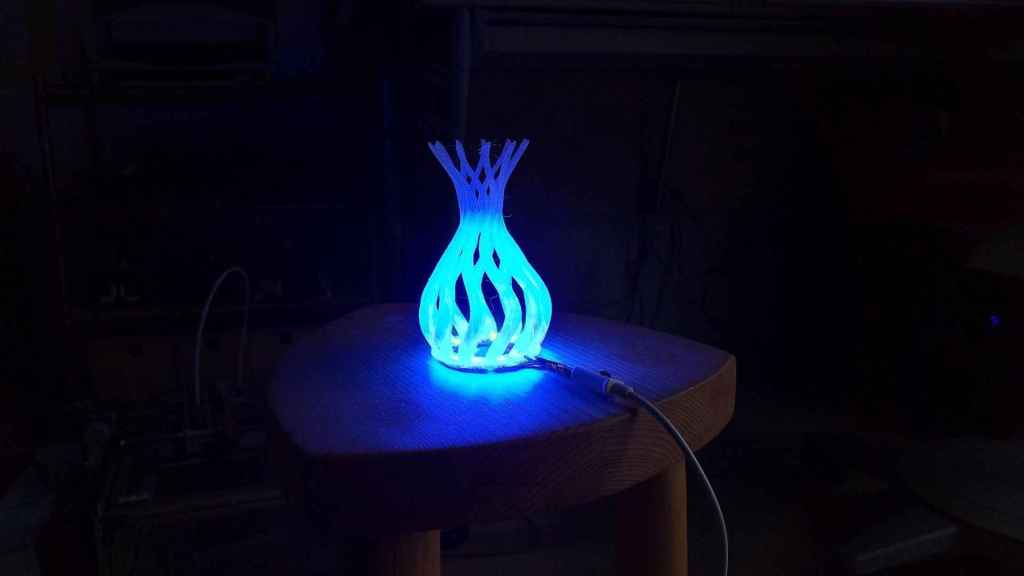 Sinuslampe klein RGB