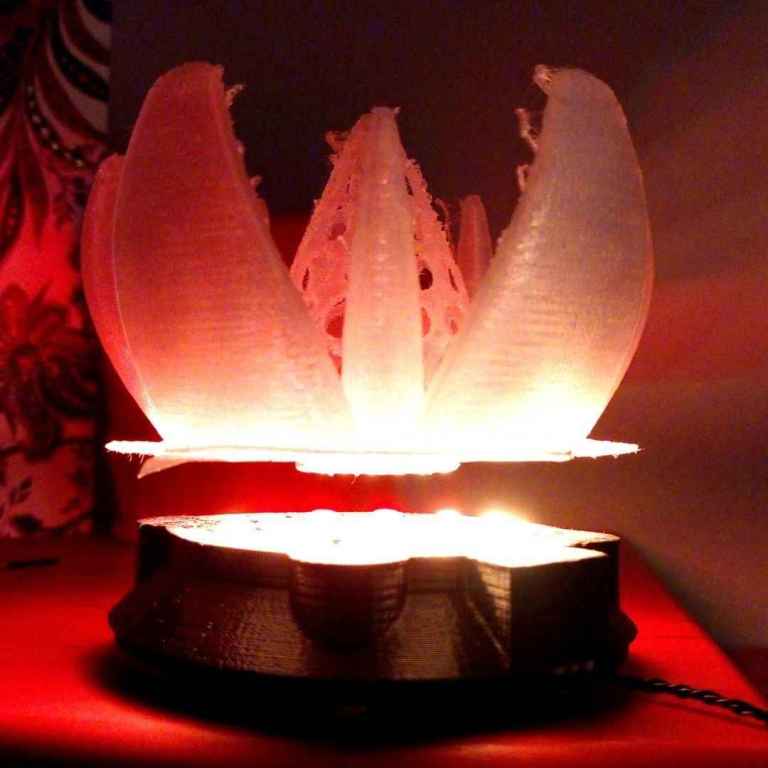 Schwebende Lampe Rot