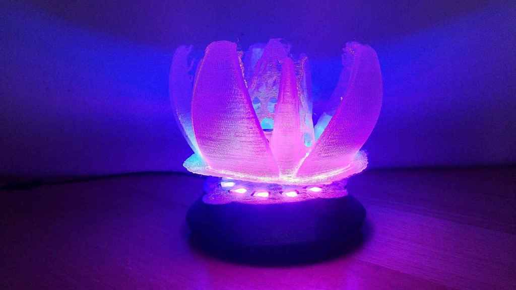 Schwebende Lampe Lila-Blau